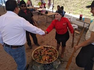 Festival de Paellas en Tzompantepec reunió a 16 paelleros y 700 comensales imagen 2