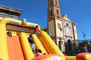 Celebran niñas y niños Día de Reyes en Tlaxco imagen 6