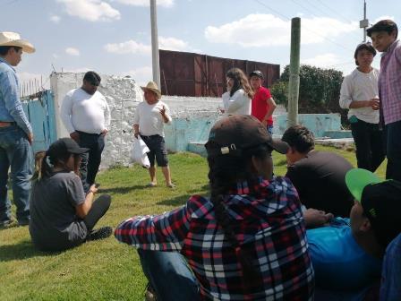 Alcalde de Tequexquitla fomenta ciencia entre los jóvenes imagen 3