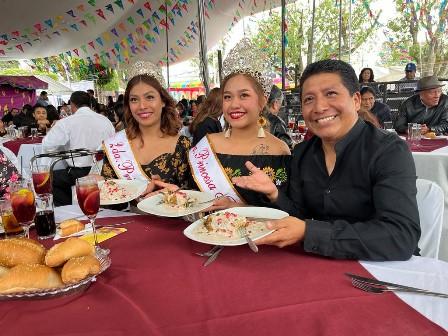Festival del chile en nogada en Teolocholco el favorito en el sur