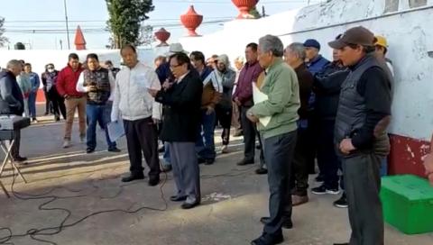 Exigen destitución del párroco de Teolocholco por supuestos abusos