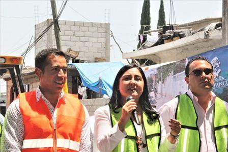 Dan banderazo a segunda obra de adoquinamiento en Tepeyanco imagen 1