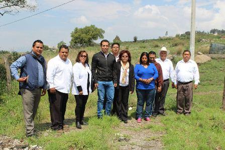 Logra alcalde de Tepeyanco libre tránsito de vecinos de una colonia imagen 1
