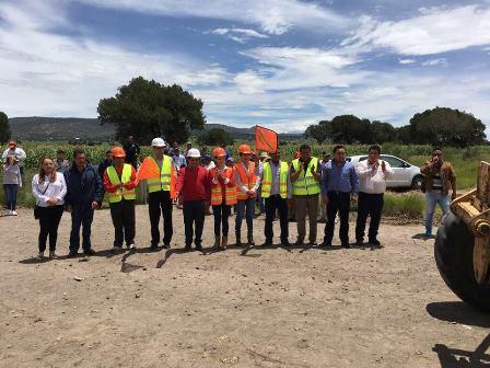 Autoridades municipales dieron banderazo de obra en Tequexquitla imagen 1