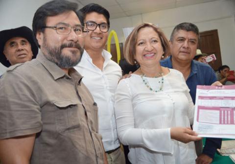 La libra la mamá del alcalde meón en el TEPJF