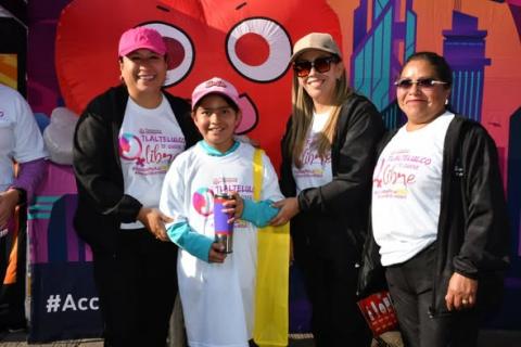 Con éxito y unidad, concluye carrera conmemorativa del 8M en Tlaltelulco imagen 2