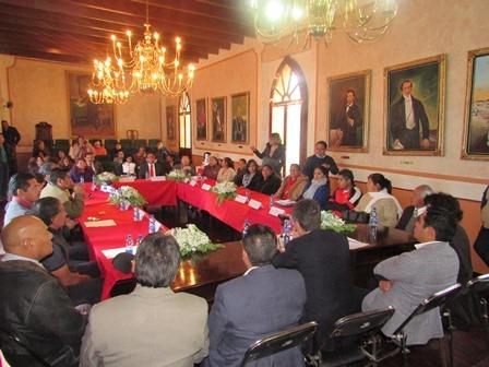 Analizan estrategias para fortalecer la educación en la capital imagen 1