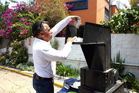 Destruye INE más de 12 mil formatos de credencial para votar