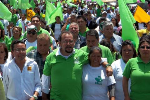 Reúne Antonio Velázquez a 5 mil madres solteras y jefas de familia imagen 2