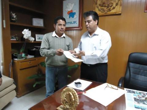 Entregan primeros donativos para banda musical infantil Totolac imagen 3