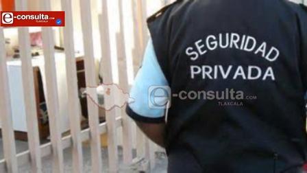 Traición en la seguridad: empleado de vigilancia sorprendido robando caja fuerte en Panotla