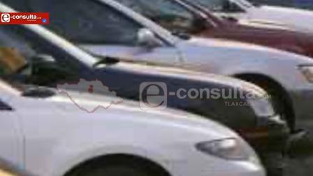 Supuestas transas orillan al cierre de un lote de automóviles en Chiautempan