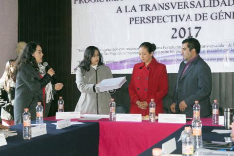Alcalde conforma Sistema Municipal de Igualdad, mediante 4 proyectos imagen 1