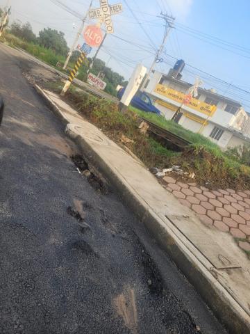 Obra lorenista no duró ni un mes; lluvias se llevan pavimento imagen 2