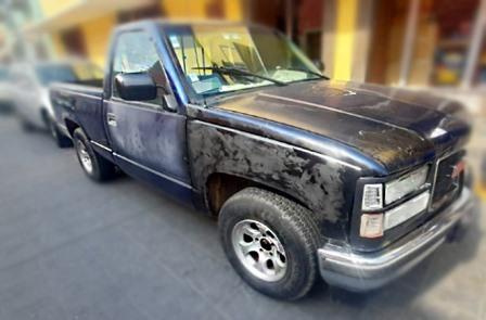 Aseguran camioneta con reporte de robos en EU