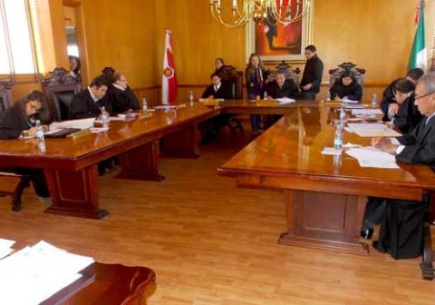 Rinde presidente del TSJE informe de actividades imagen 1