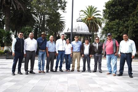 Diputada recorre municipio de Nativitas para alentar turismo