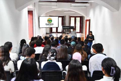 Inician capacitaciones a jóvenes que participarán como embajadores turísticos en Huamantla imagen 4
