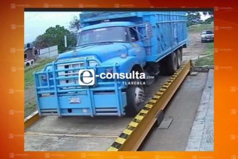 Roban camión cargado de trigo en límites entre Puebla y Tlaxcala