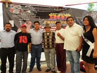 En Tzompantepec se realiza pesaje oficial de box profesional imagen 4