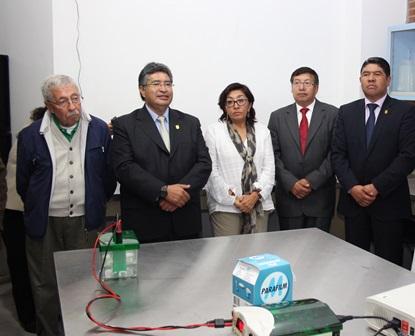 Inaugura la UAT laboratorio de Bioquímica y Biología Tisular