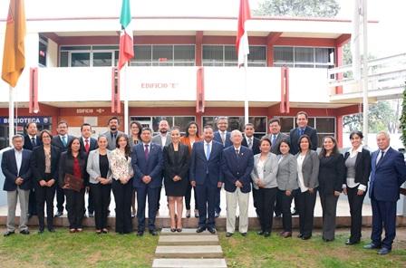 Egresó primera generación del Doctorado en Ciencias Administrativas de la UATx
