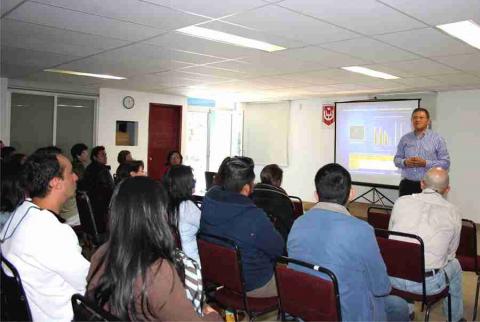 Impartió seminario de actualización el Centro Tlaxcala de Bilogía de la Conducta de la UAT