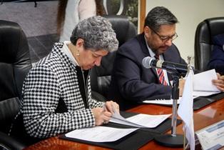 Acuerdan UATx y la Autónoma de Querétaro crear posgrado imagen 2