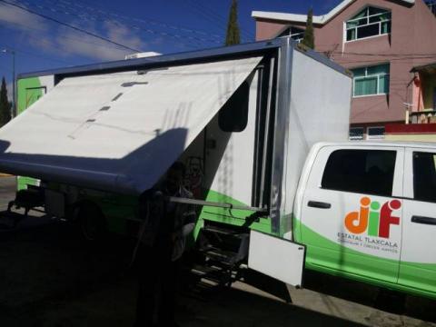 Brinda Unidad Médica Móvil servicios de salud a habitantes de Ixtenco imagen 1