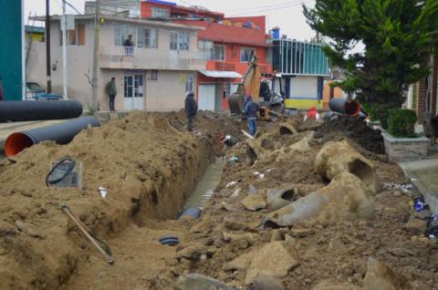 Ayuntamiento de Calpulalpan y gobierno del estado rehabilitan calle Unión imagen 1