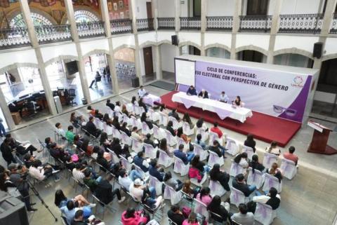 Participa Lorena Ruíz en conferencias “Proceso Electoral con Perspectiva de Género” imagen 2