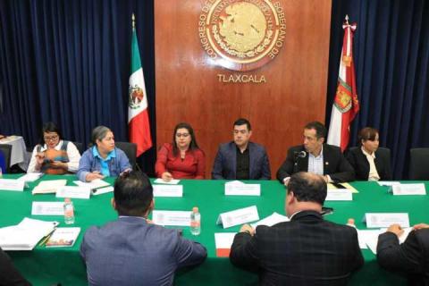 Reconoce Comisión de Finanzas y Fiscalización a la gobernadora por priorizar salud en presupuesto imagen 2
