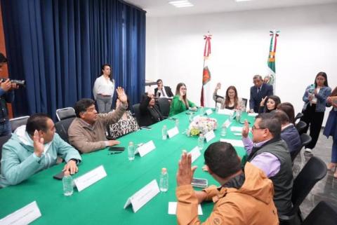 Aprueban diputados en Comisión de Puntos reformar la Constitución local imagen 3