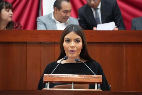 Propone Lorena Ruiz crear Unidad de Género en el Congreso Local
