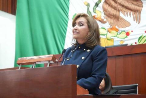 Entrega Congreso de Tlaxcala reconocimiento a Alejandra Frausto Guerrero imagen 4