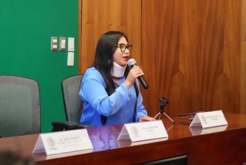 Reciben a niñas y niños presidentes por un día en el Congreso local imagen 1