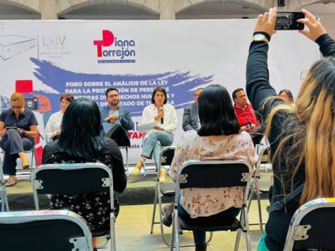 Realizan Foro de Análisis para protección a periodistas en el Congreso local imagen 1