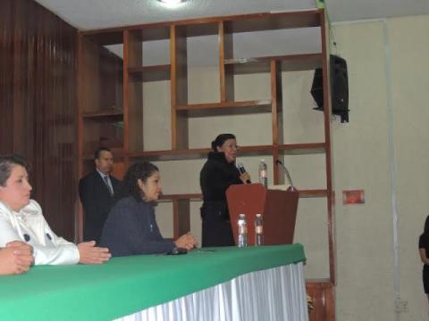 Urge un nuevo modelo de salud en México: Martha Palafox