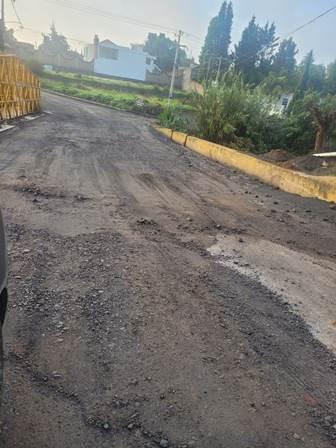 Obra lorenista no duró ni un mes; lluvias se llevan pavimento imagen 4