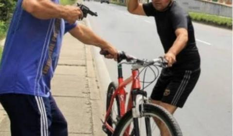 Fueron hacer ejercicio con sus bicicletas y los asaltaron a mano armada en Tepeyanco