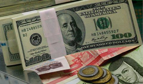 Se depreciará más el peso frente al dólar