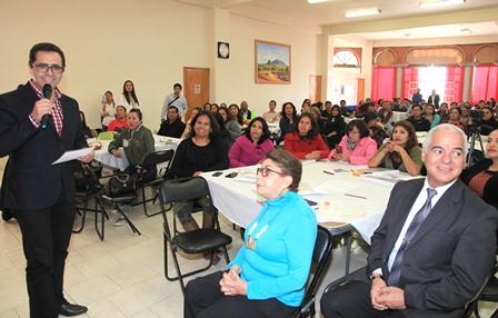 Con foro sobre autonomía curricular buscar fortalecer práctica docente