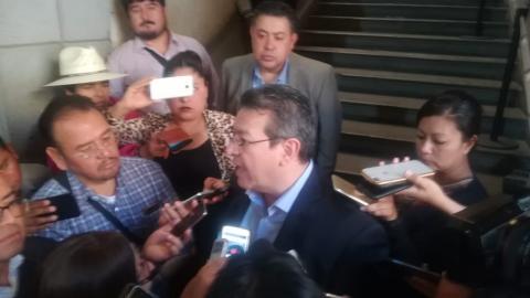 Gobernador Mena respalda la creación de la Guardia Nacional