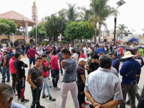 Jesús Herrera presidente corrupto y mentiroso: pobladores