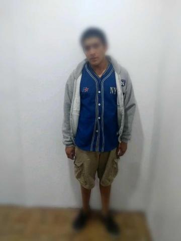 En persecución, policías de Apizaco detienen a dos por allanamiento