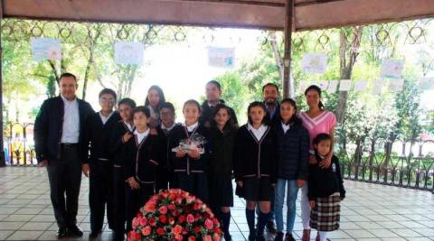 Participan más de 700 niños en concurso de dibujo Apizaco A Través De Tus Ojos imagen 1