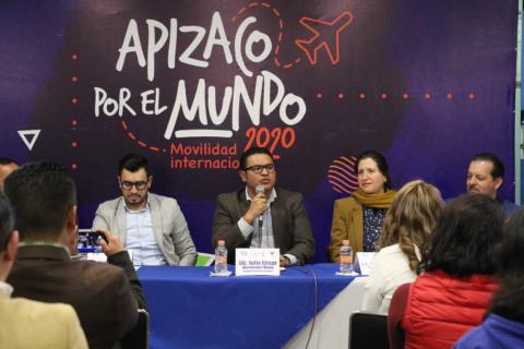Edil encabeza presentación de la convocatoria Apizaco Por El Mundo imagen 5