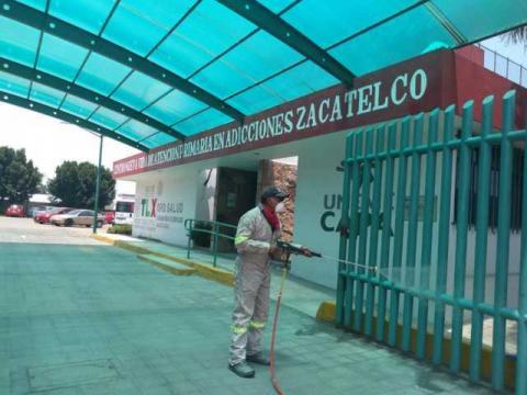 Sanitizan los espacios de salud en Zacatelco imagen 2