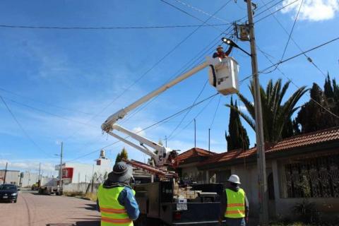 Realiza Ayuntamiento de Tenancingo mantenimiento al alumbrado público imagen 4