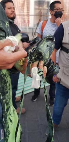 Reprobable violencia contra periodistas durante manifestación #8M: UPET imagen 3